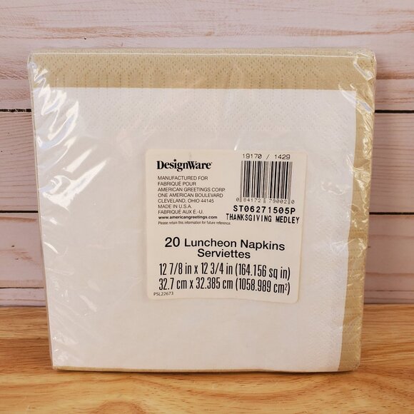 Luncheon Napkins Thanksgiving And Holiday Snowflakes Designs 20 Count Each - Picture 4 of 8